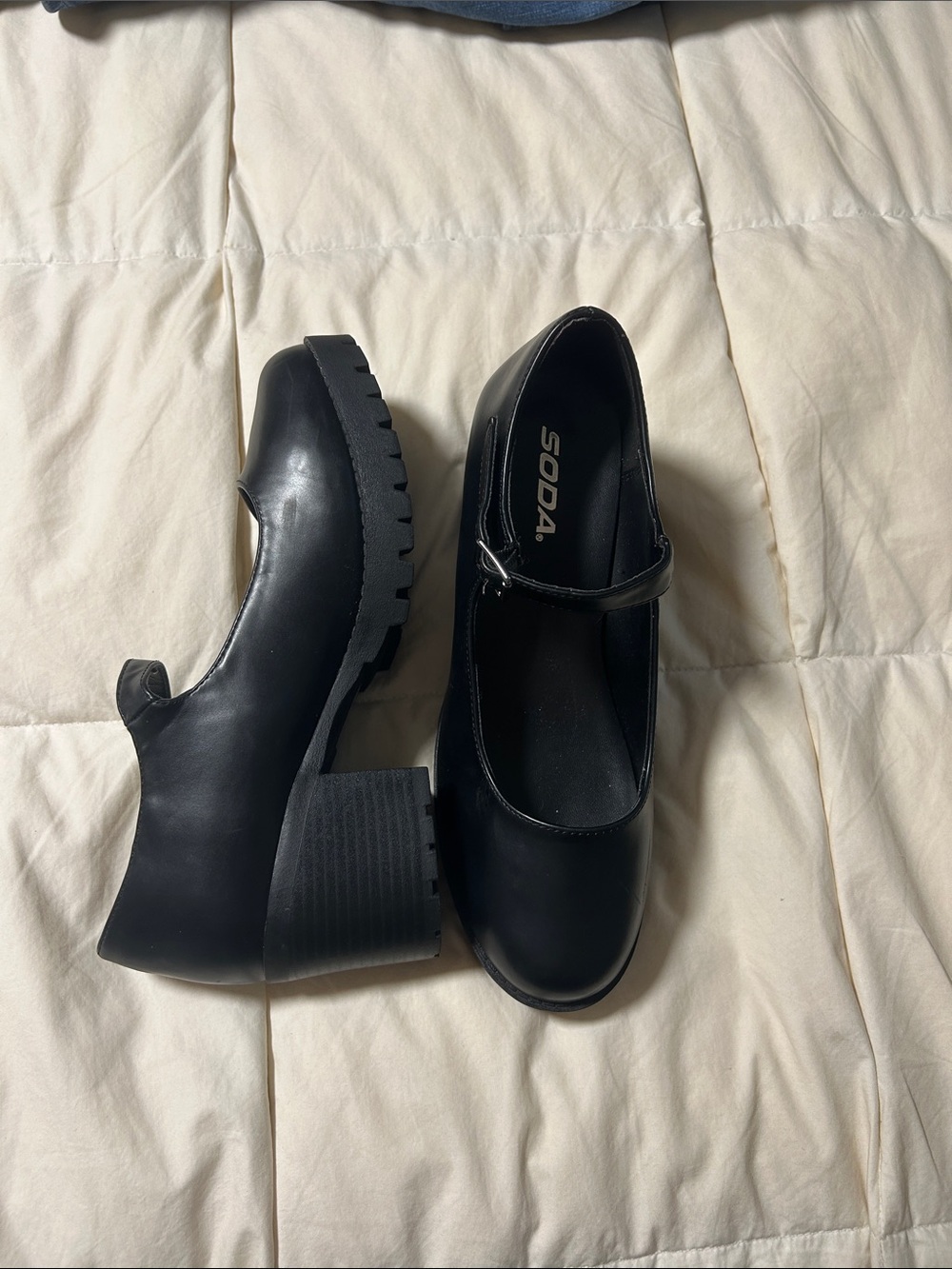 Soda Black Mary Jane Chunky Heel Pumps